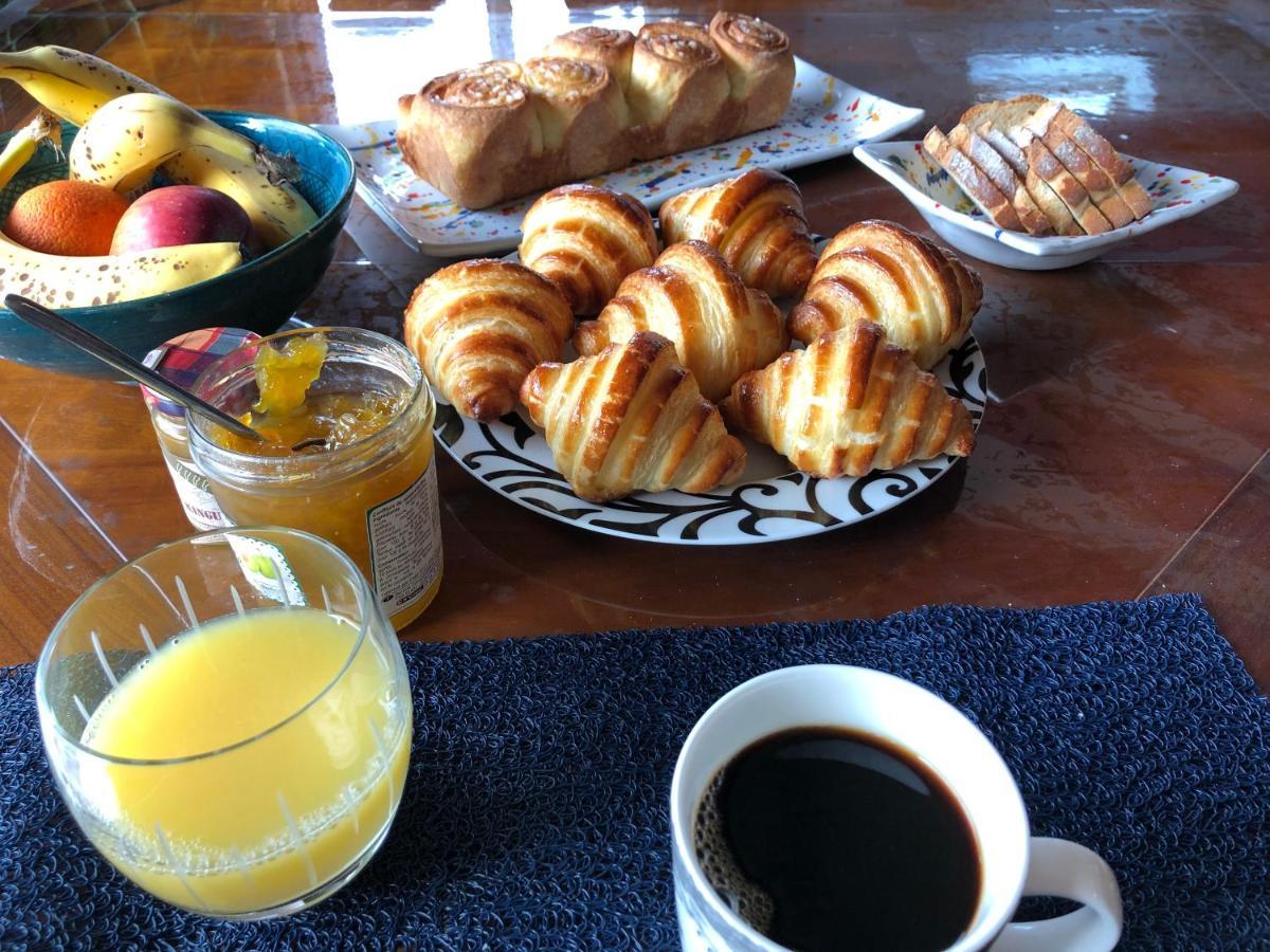 Bed and Breakfast Chez Antoine et Kathy Crozon Exterior foto